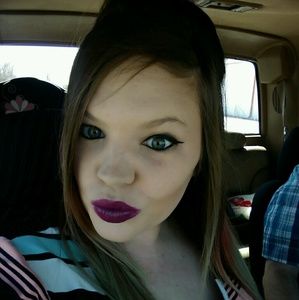 Meet your Posher, Tish